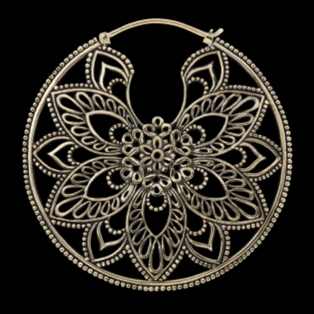 **SOLD** Maya Undulate earrings white brass